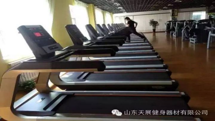 健身APP促進(jìn)商家的服務(wù)轉(zhuǎn)型，推動(dòng)健身行業(yè)轉(zhuǎn)型升級(jí)。